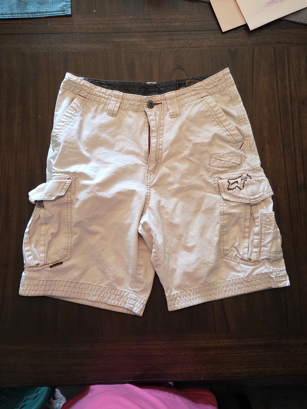 Fox Men's Off-White Cargo Shorts with Utility Pockets 34